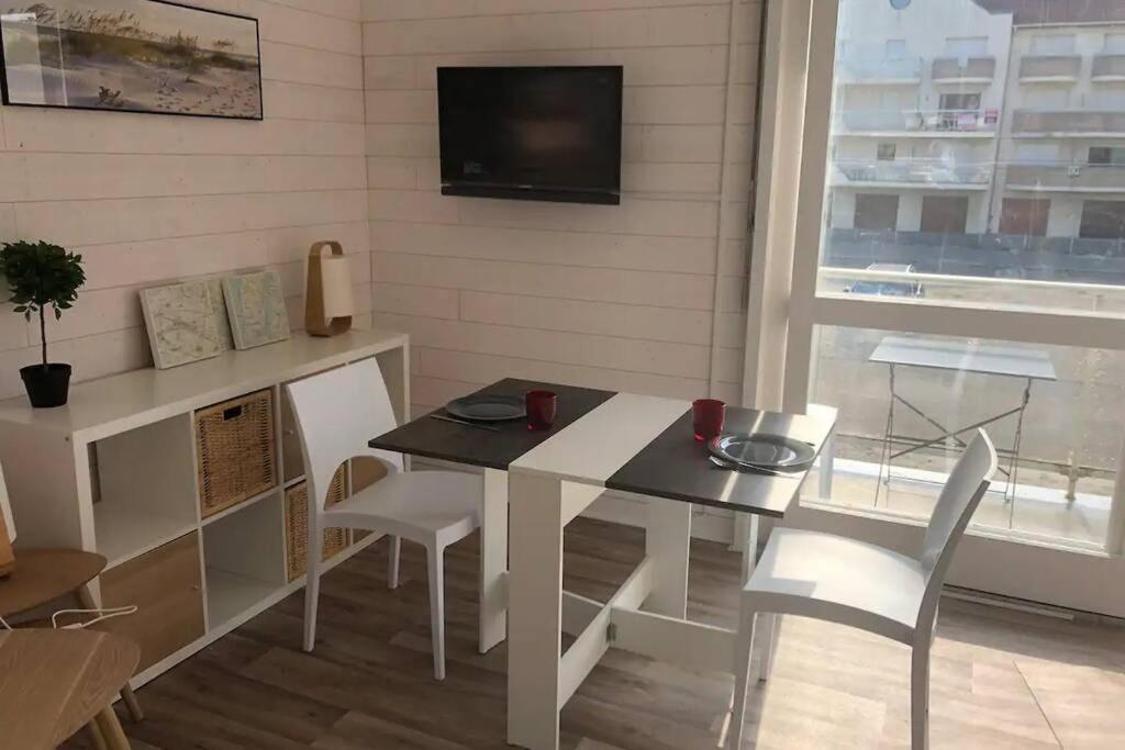 Apartment Studio, Proche Du Touquet, Equipe A 100m De La *